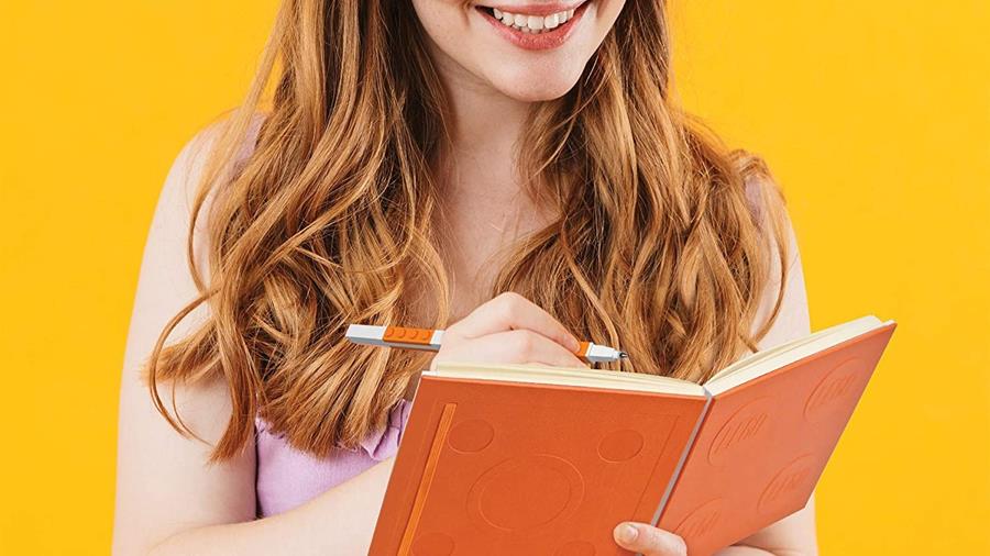 Lannoo Graphics – LEGO notebook