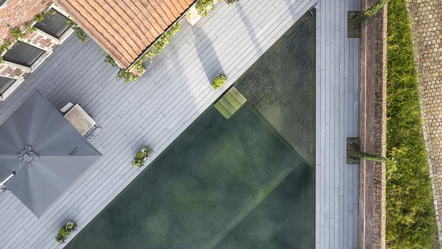 Nieuwe terrasvloer: de Cedral vezelcementplank