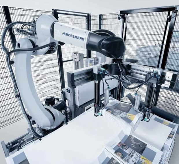 Un super-héros en finition. Le Stahlfolder P-Stacker