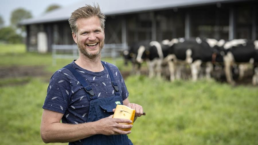 De smaak van écht kaasvakmanschap, herken je aan het Rode Zegel!