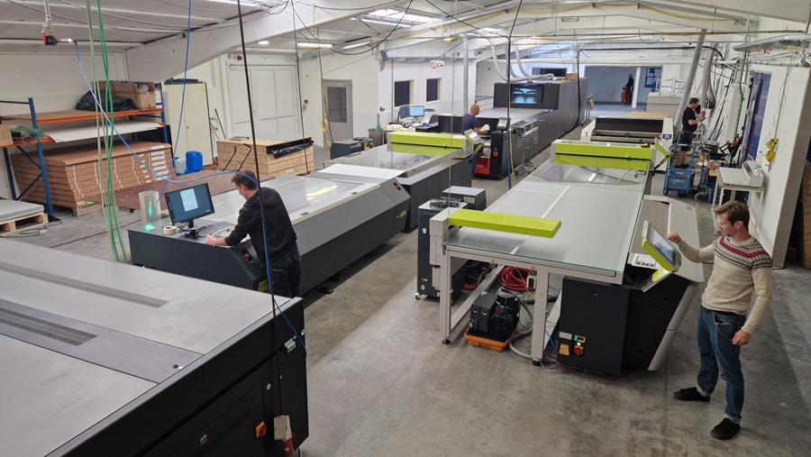 Miller Graphics Roulers reprend la production après un incendie