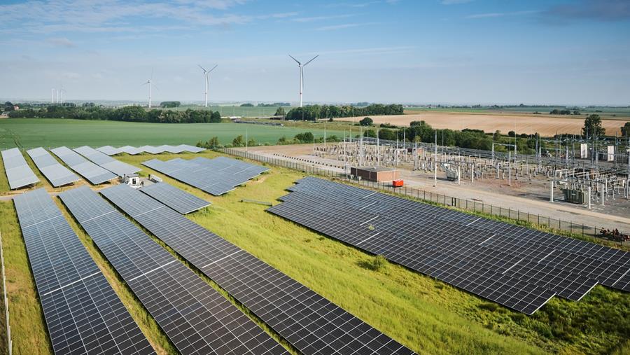Hogesnelheidslijn “Leuven - Luik” gevoed door zonne-energie