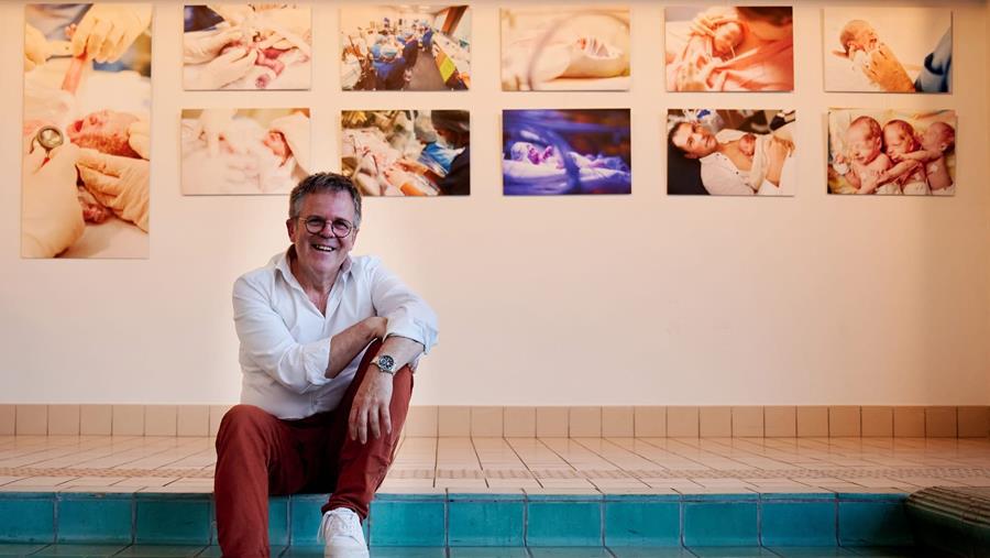 « Naître, premiers regards », l'expo photos exceptionnelle d'un médecin réanimateur