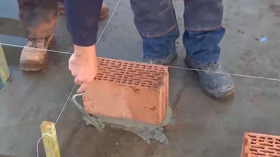 7 000 travailleurs perdus dans la construction